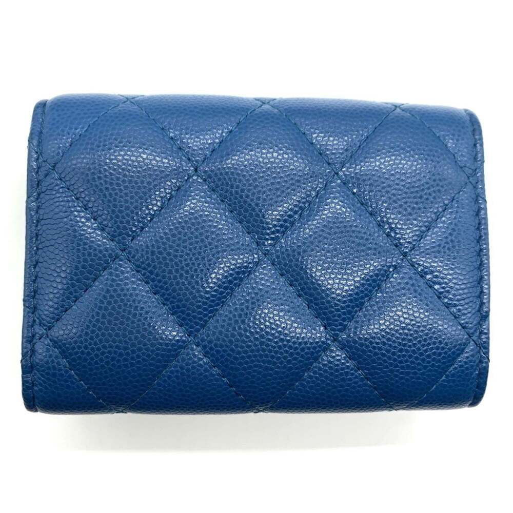CHANEL Blue Caviar Leather Wallet - Picture 2 of 6